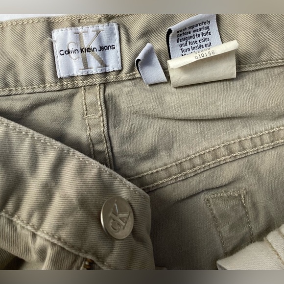 Calvin Klein Women's Jeans  khaki bootlegs  size 11 - Picture 7 of 11